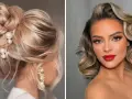 Eleganckie fryzury na wesele dla 40 latki: upięcie z perłami i fale w stylu retro.